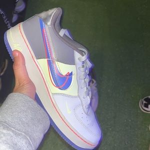 COPY - Nike Air Force One size 6Y